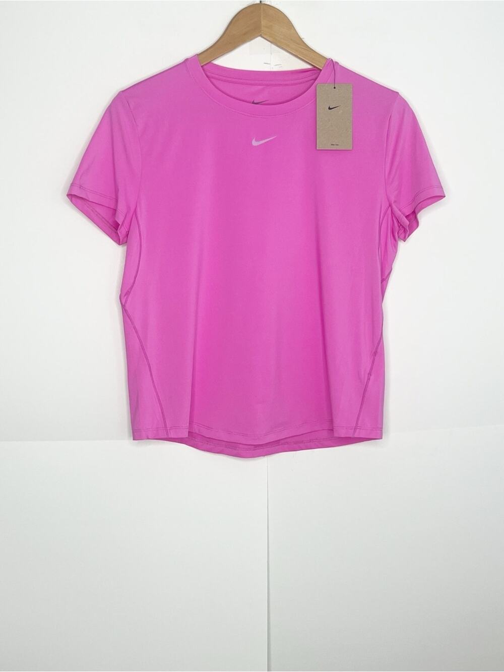 Nike One Womens Dri-Fit T Shirt Size Small